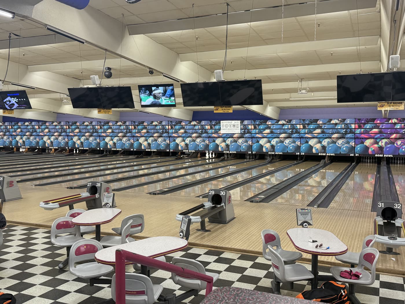 Public Bowling